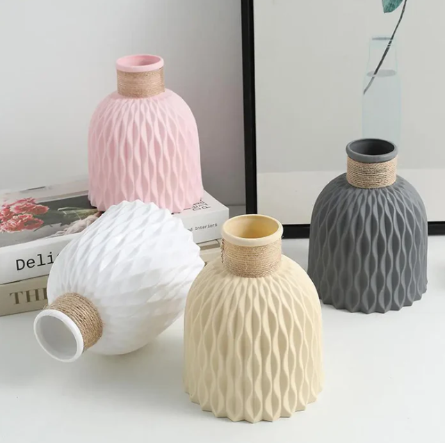 🌸Ripple Vase – Modern Elegance for Every Space✨